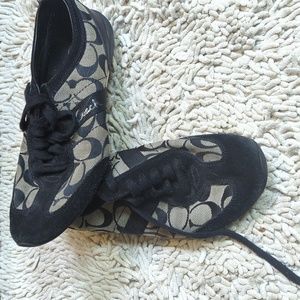 Coach Baylee Black and tan shoes for sale